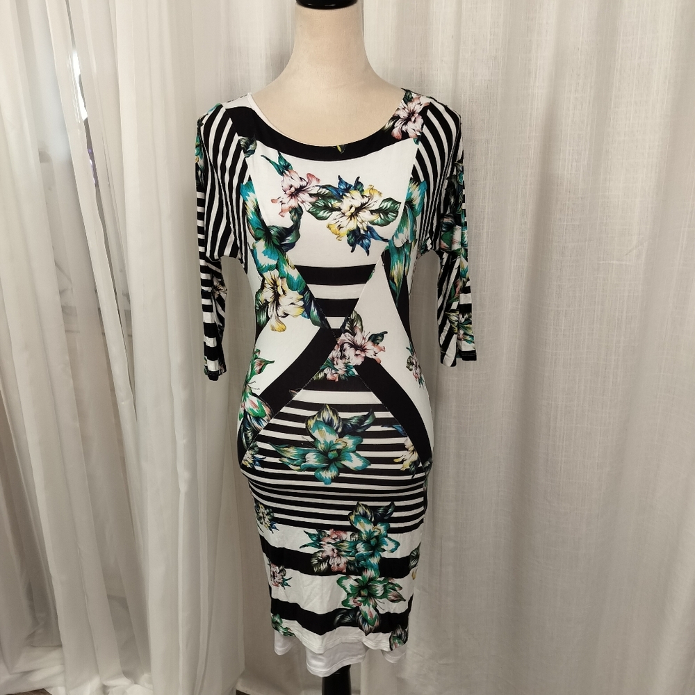 Bebe Black & White Floral Geometric‎ Print Bodycon Midi Dress Size XS Stretch